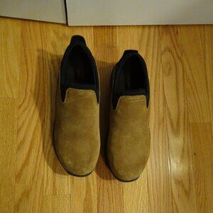 Lands End Women's Tan Suede All Weather Moc Slip On Shoes Size 8 1/2 B
